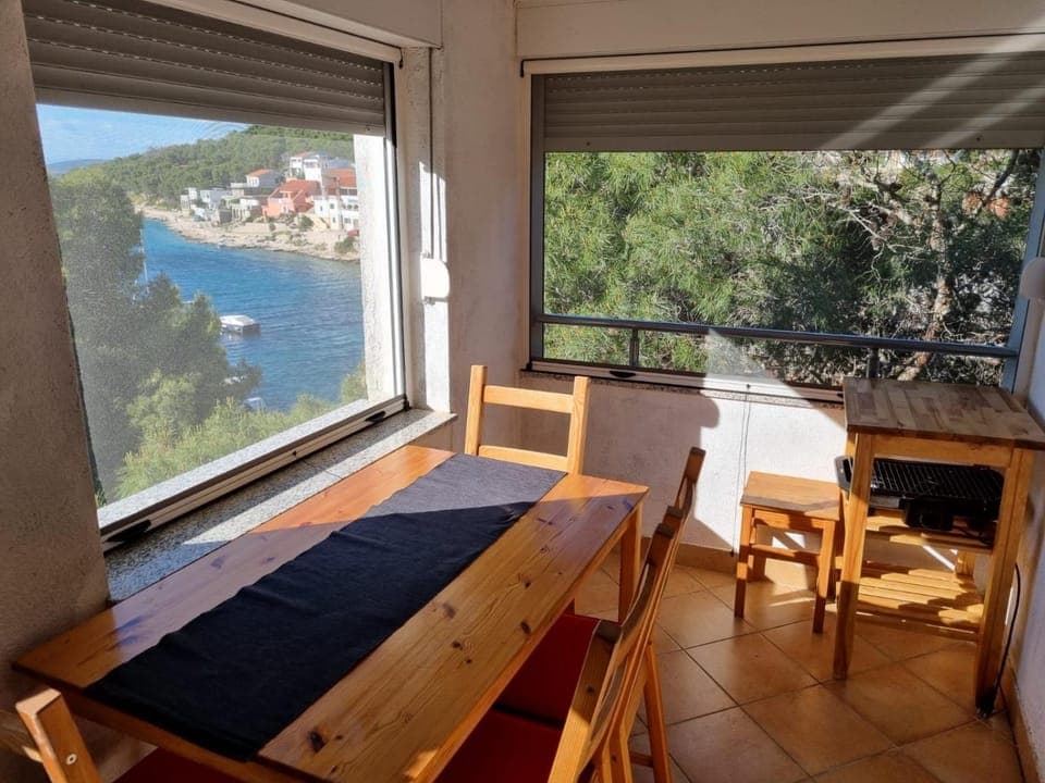 Zirje Accommodation Apartment in Šibenik-Knin County, Croatia