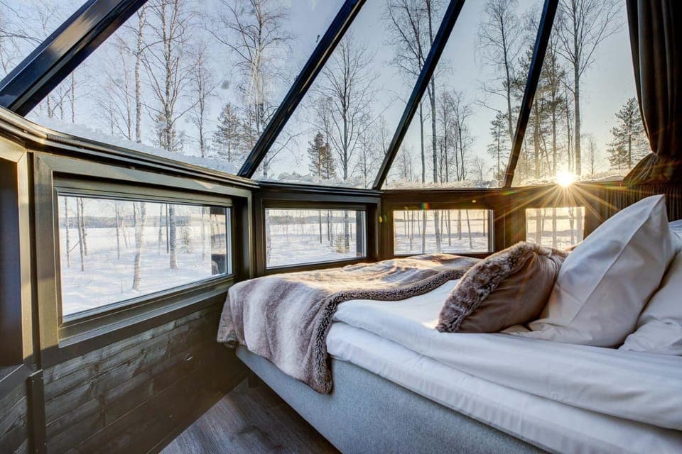 Bed, Natural landscape, View (from property/room), Bedroom