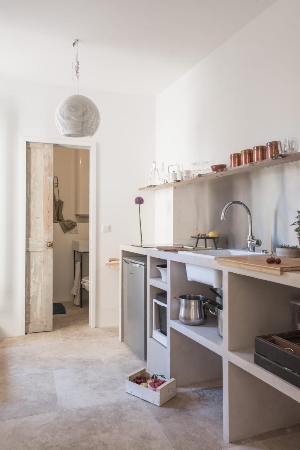 Kitchen or kitchenette