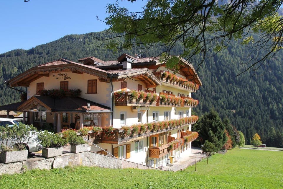 Property building, Garden