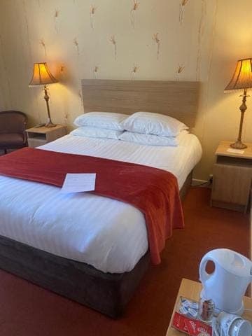 Coffee/tea facilities, Photo of the whole room, Bedroom