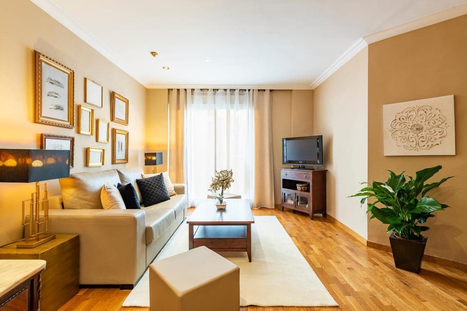 Living room, Lounge or bar, Photo of the whole room, Decorative detail