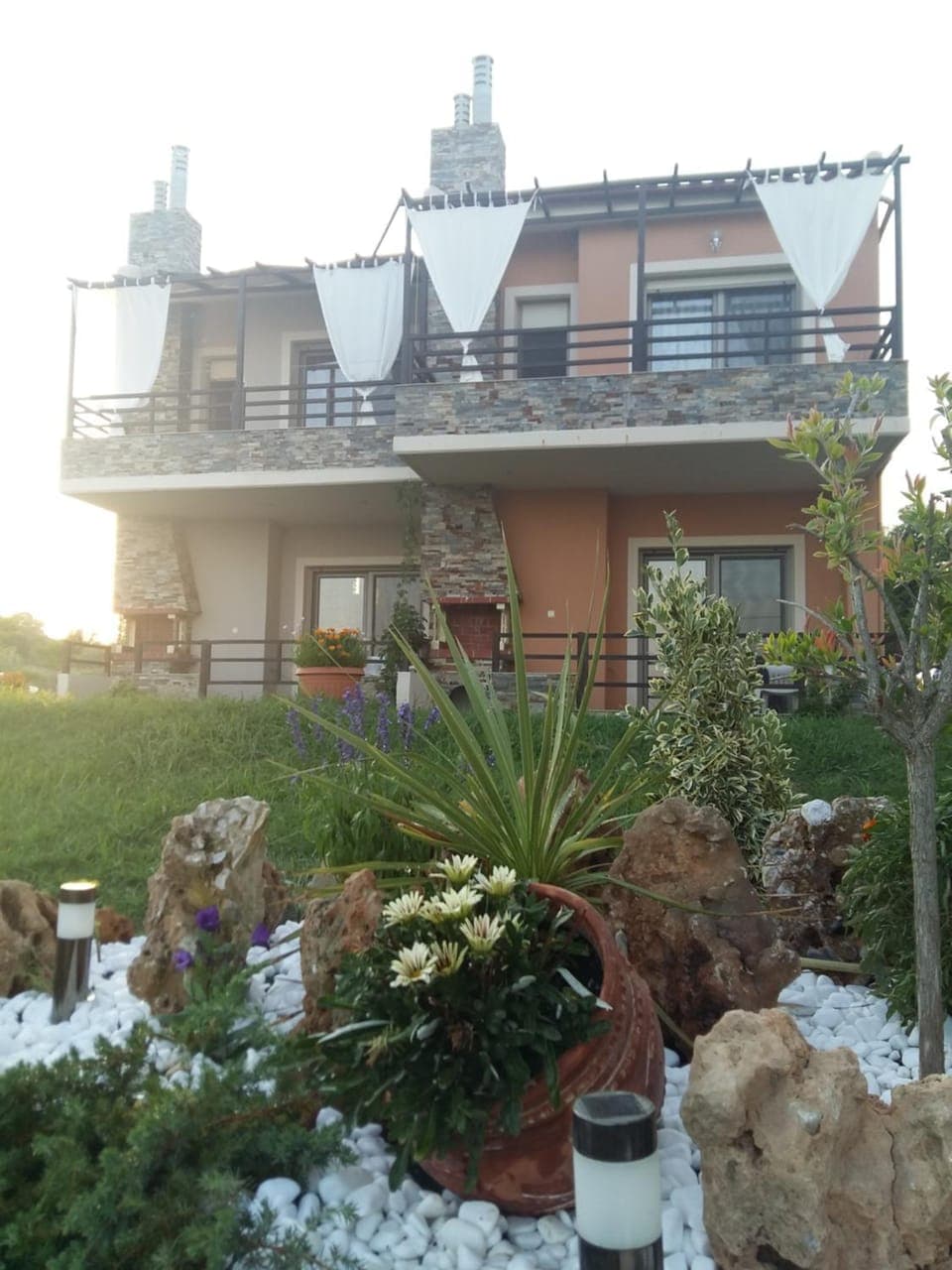 Facade/entrance, Garden