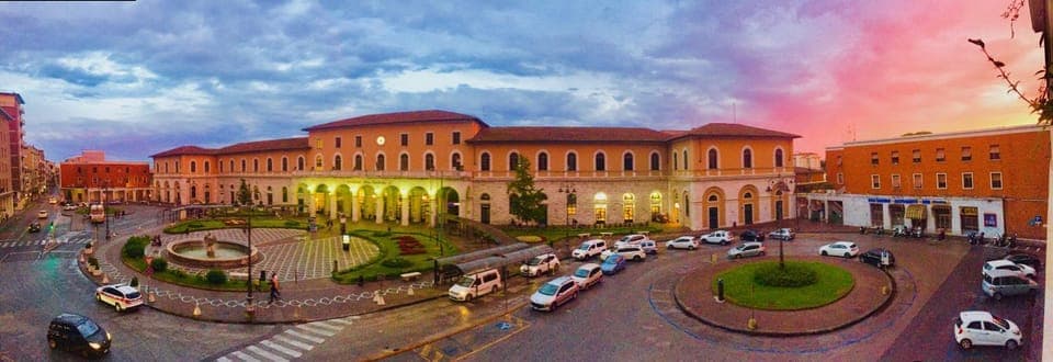 View (from property/room), City view, Sunset, Parking