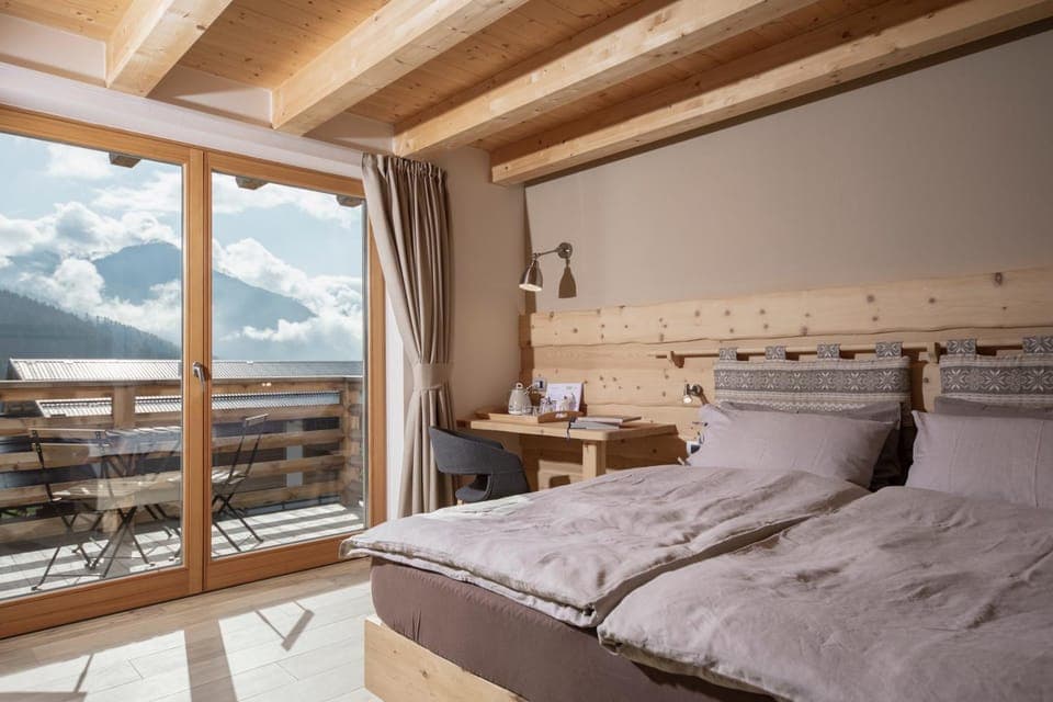 Natural landscape, Bedroom