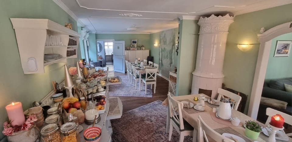 Food and drinks, Breakfast