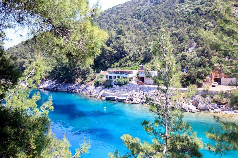 Property building, Neighbourhood, Natural landscape, View (from property/room)