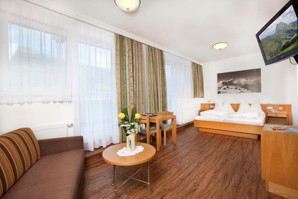 Photo of the whole room