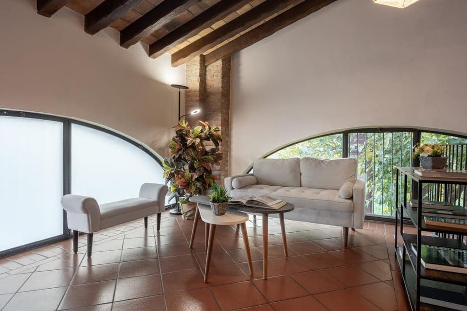 Communal lounge/ TV room, Coffee/tea facilities, Seating area