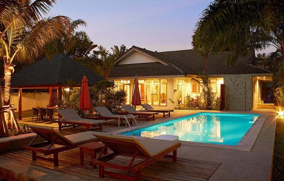 Swimming pool, Swimming pool