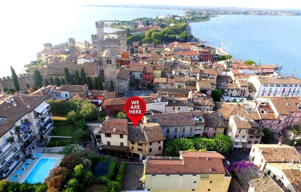 Facade/entrance, Bird's eye view, Lake view, Street view