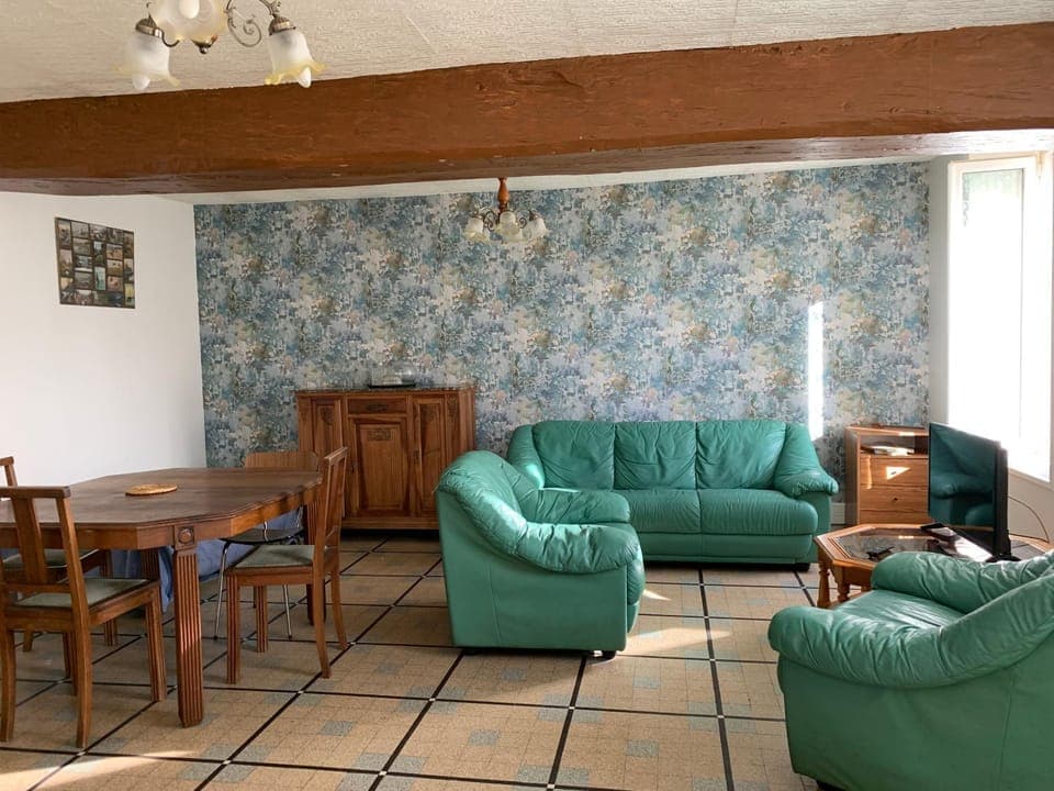 Communal lounge/ TV room, Living room, Seating area, Dining area