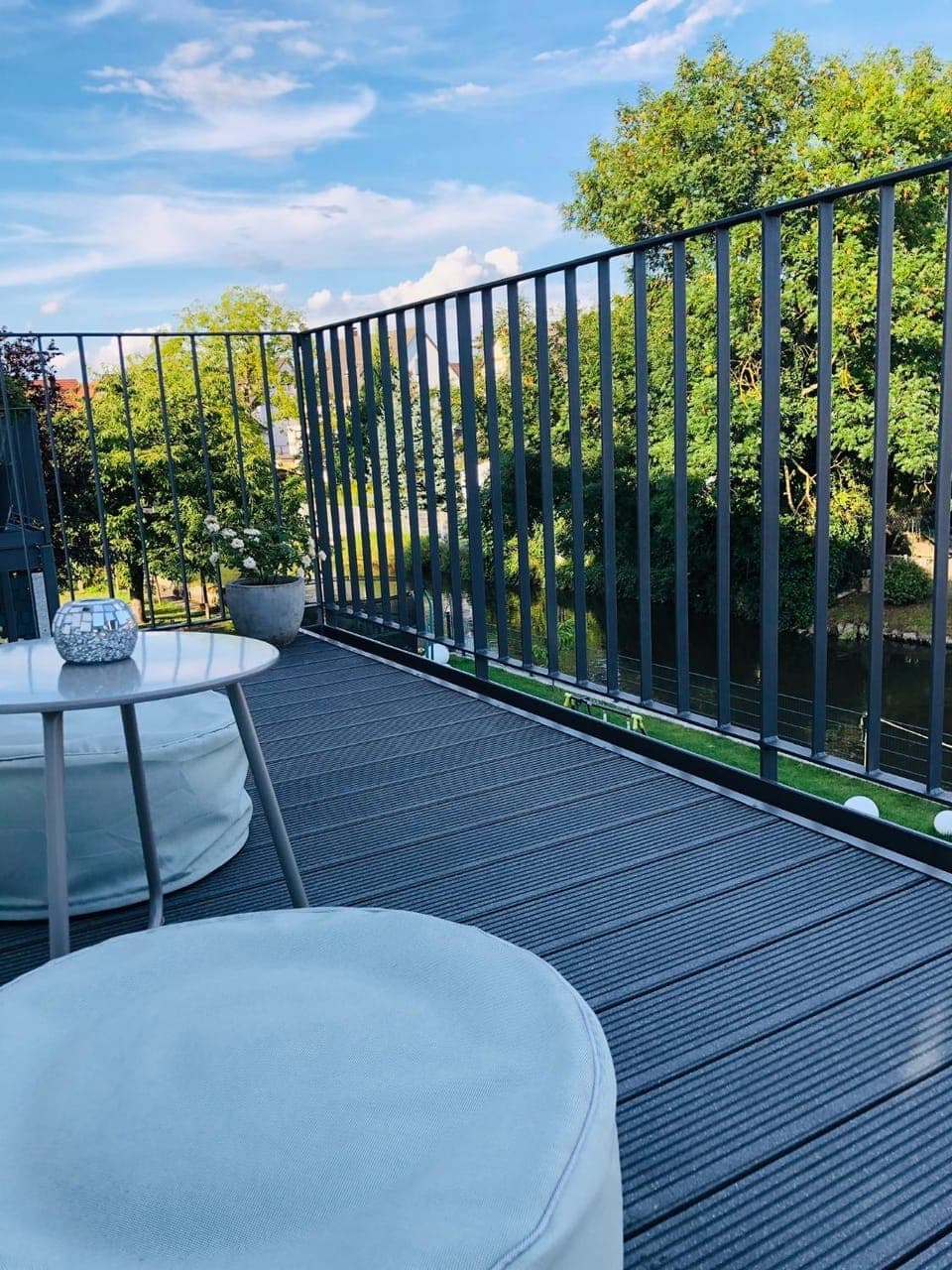 View (from property/room), Balcony/Terrace, Garden view