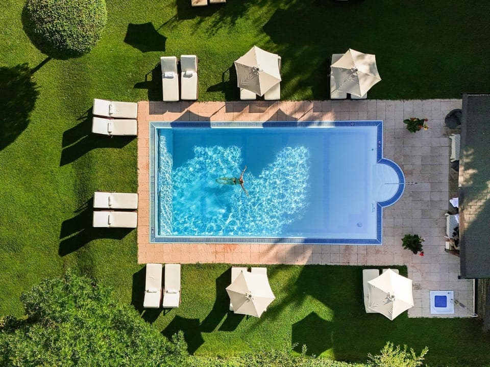 Garden, Pool view, sunbed