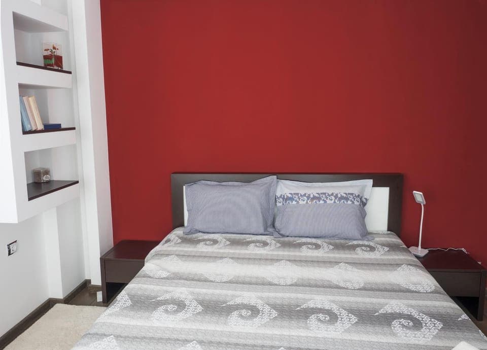 Bed, Photo of the whole room, Bedroom