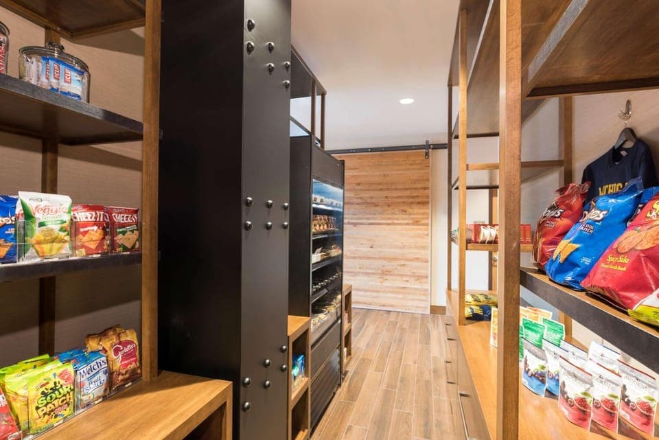 Lobby or reception, On site