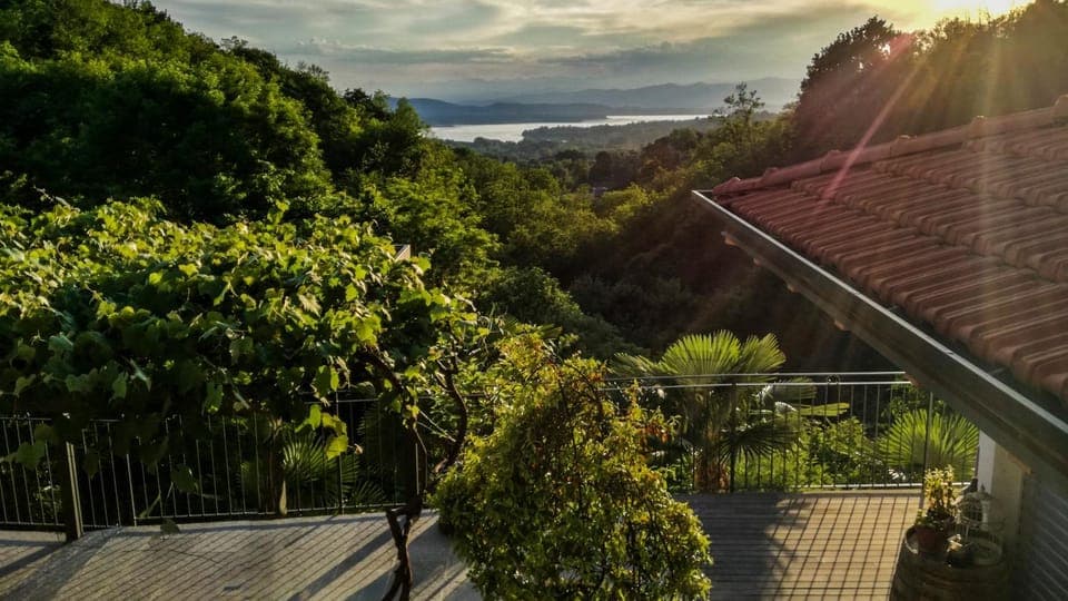 Facade/entrance, Summer, Garden view, Lake view, Mountain view, Sunset