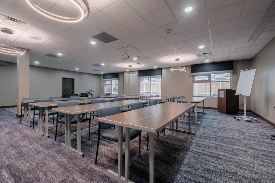 Meeting/conference room