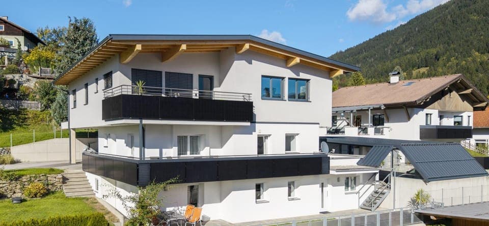 Property building, Balcony/Terrace