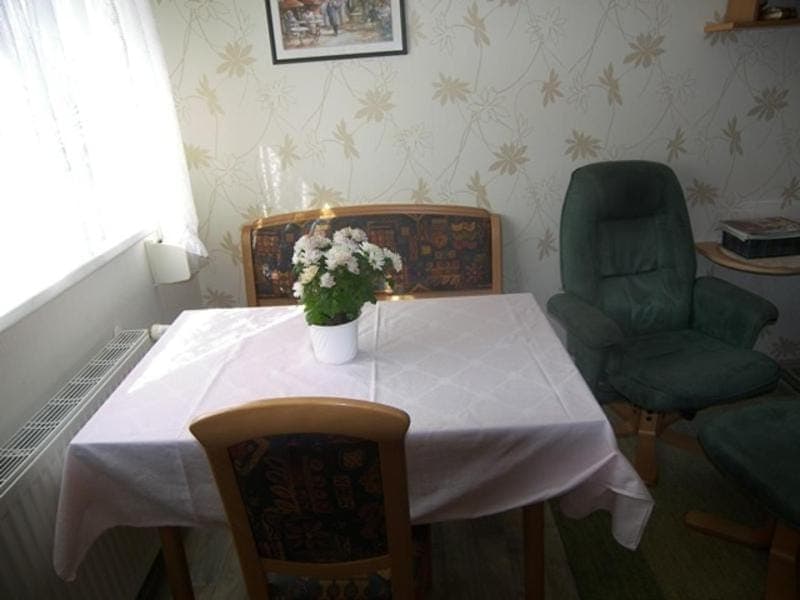 Photo of the whole room, Seating area, Dining area