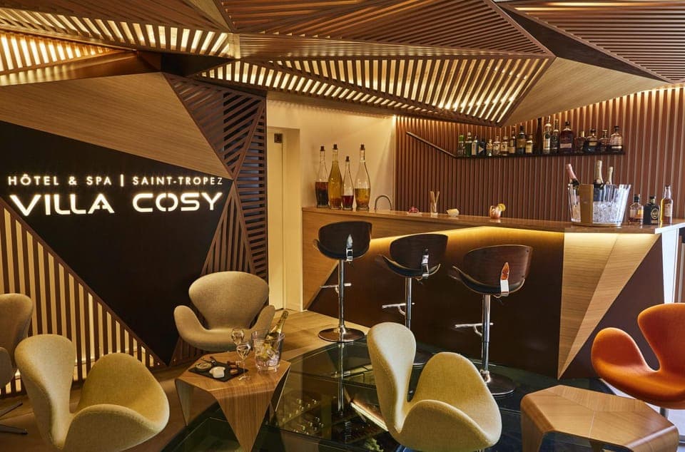 Lobby or reception, Lounge or bar