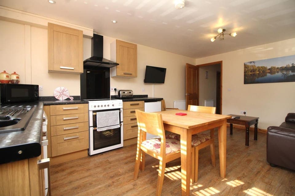 Living room, Dining area, kitchen