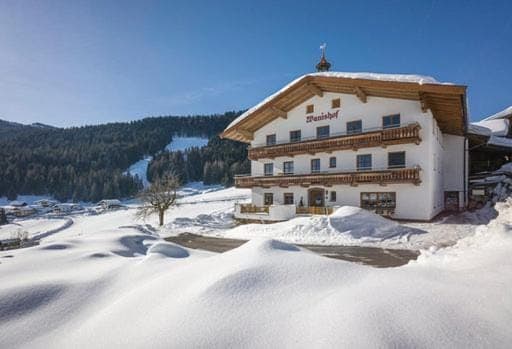 Property building, Winter