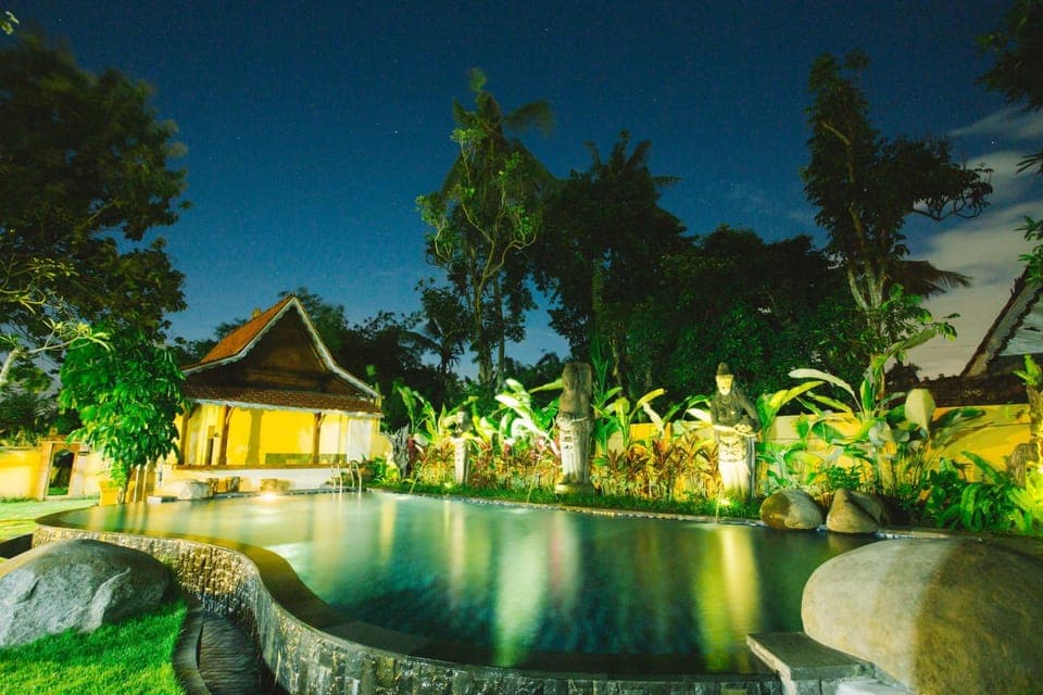 Garden, Lounge or bar, Swimming pool