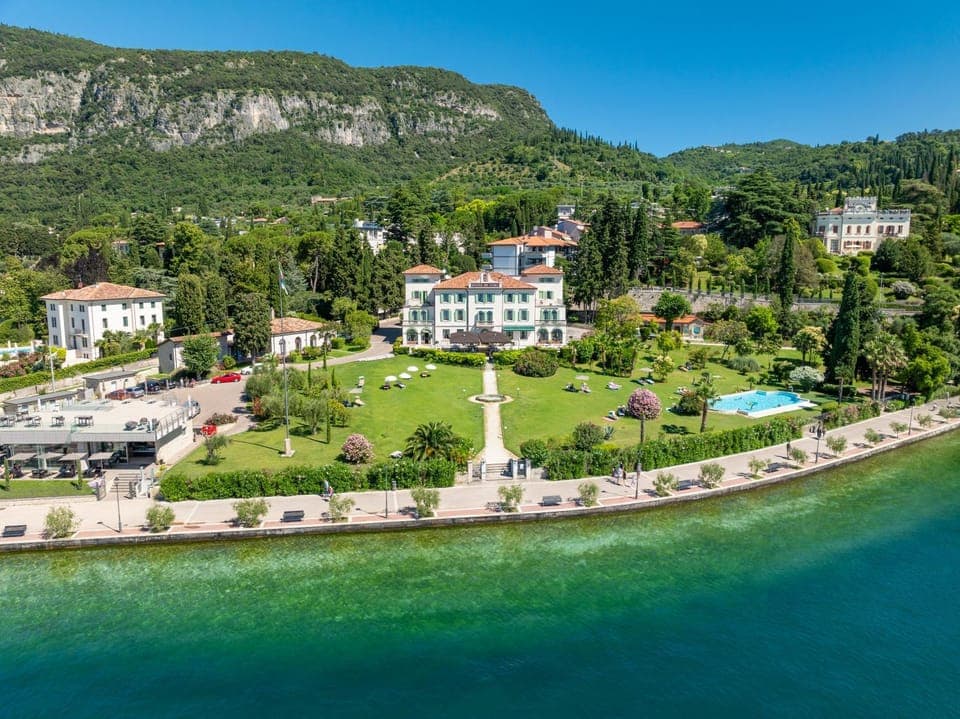 Property building, Garden, Lake view, Swimming pool