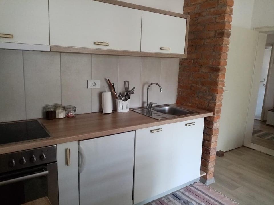 Coffee/tea facilities, Kitchen or kitchenette