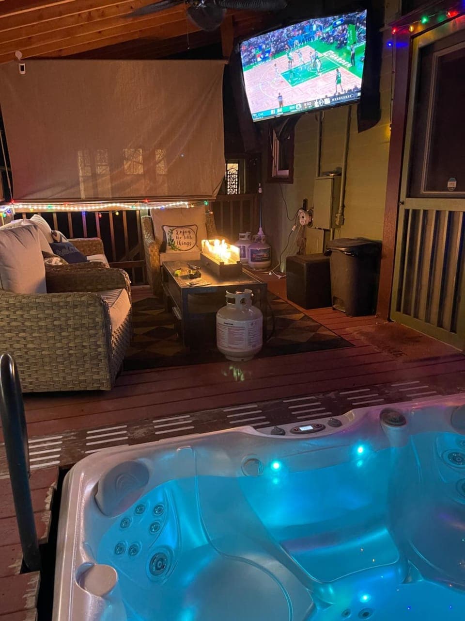 Patio, Hot Tub