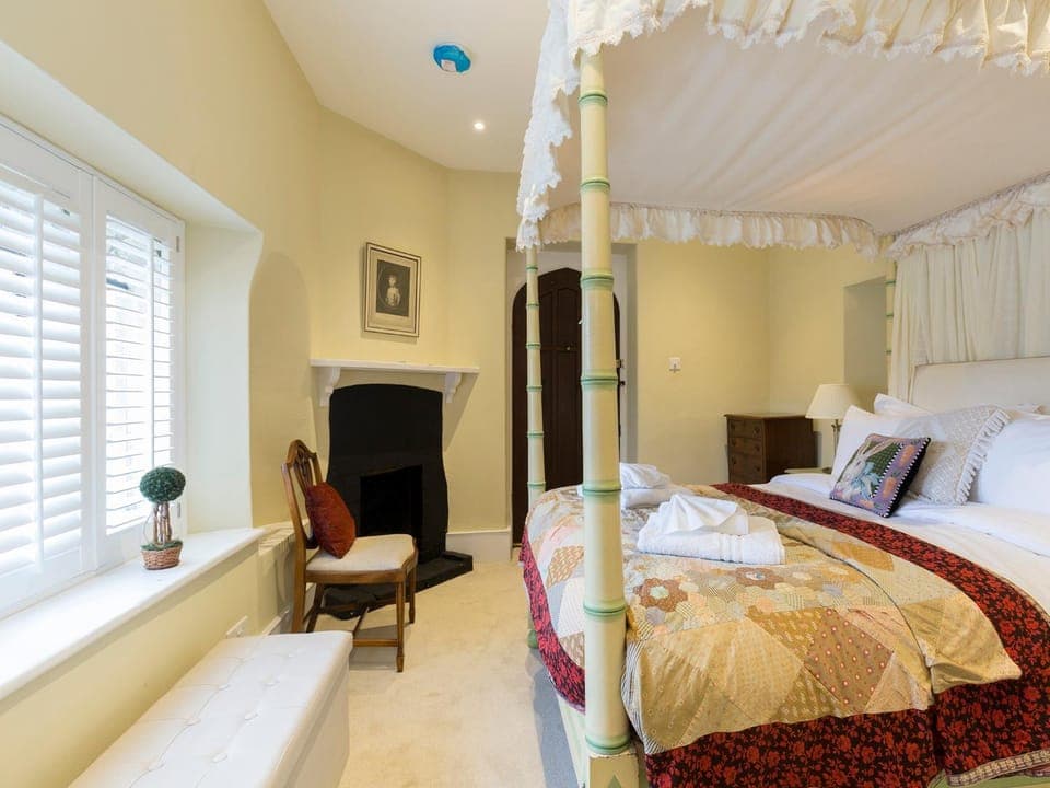 Property building, Bedroom