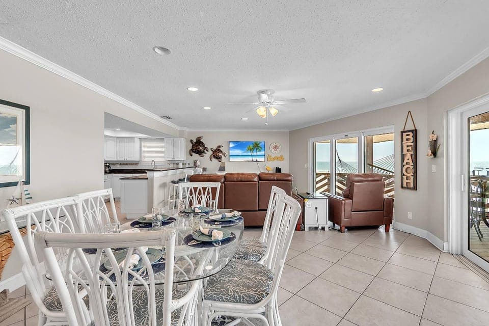 Cypress-n-Sun B-2 House in Indian Rocks Beach