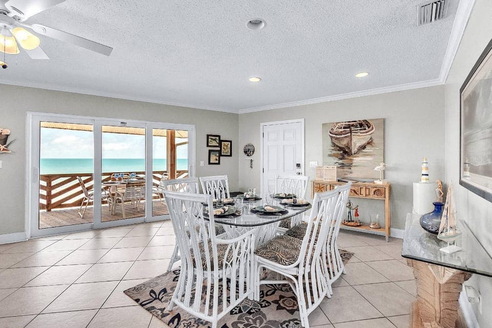 Cypress-n-Sun B-2 House in Indian Rocks Beach