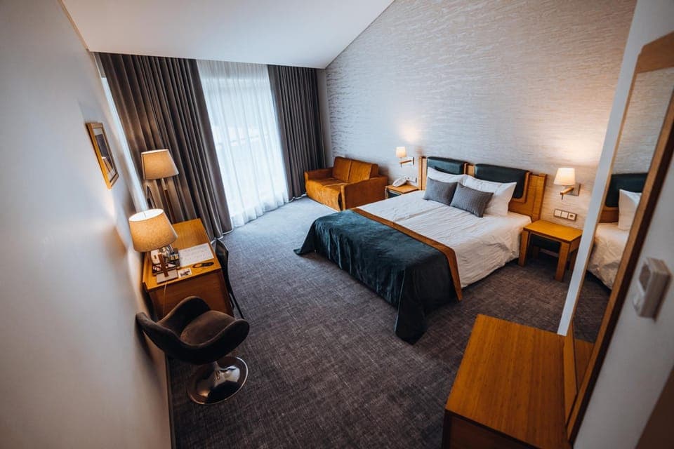 Photo of the whole room