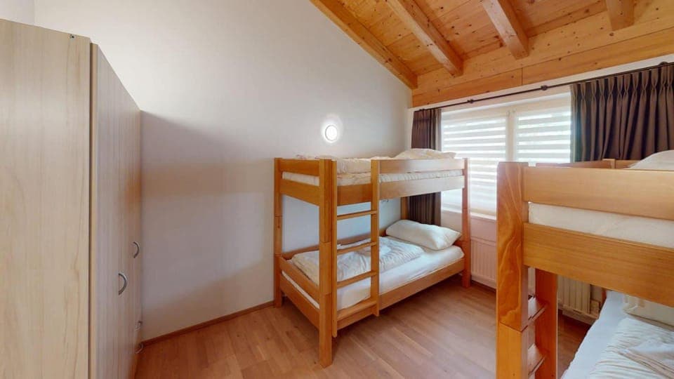 Bed, Bedroom, bunk bed