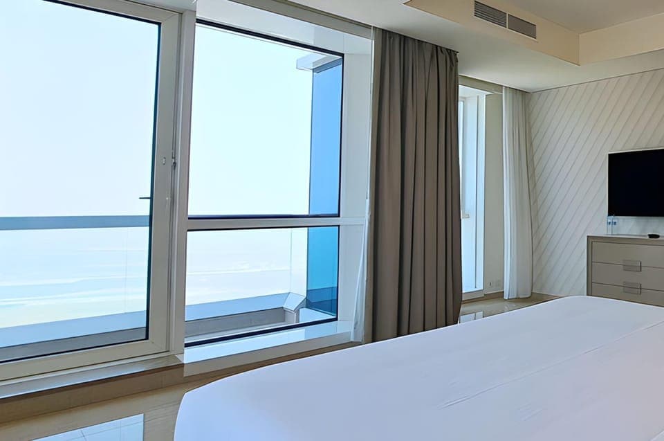 Bed, Photo of the whole room, Bedroom, Sea view