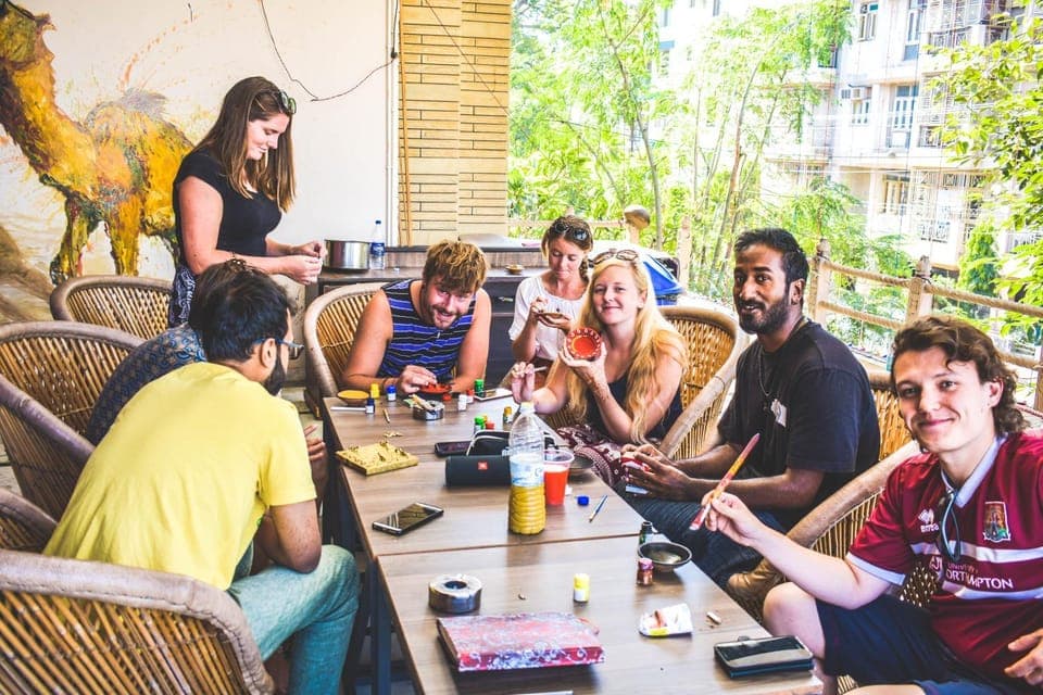 Restaurant/places to eat, Day, People, Food and drinks, Banquet/Function facilities, Food, Guests, group of guests