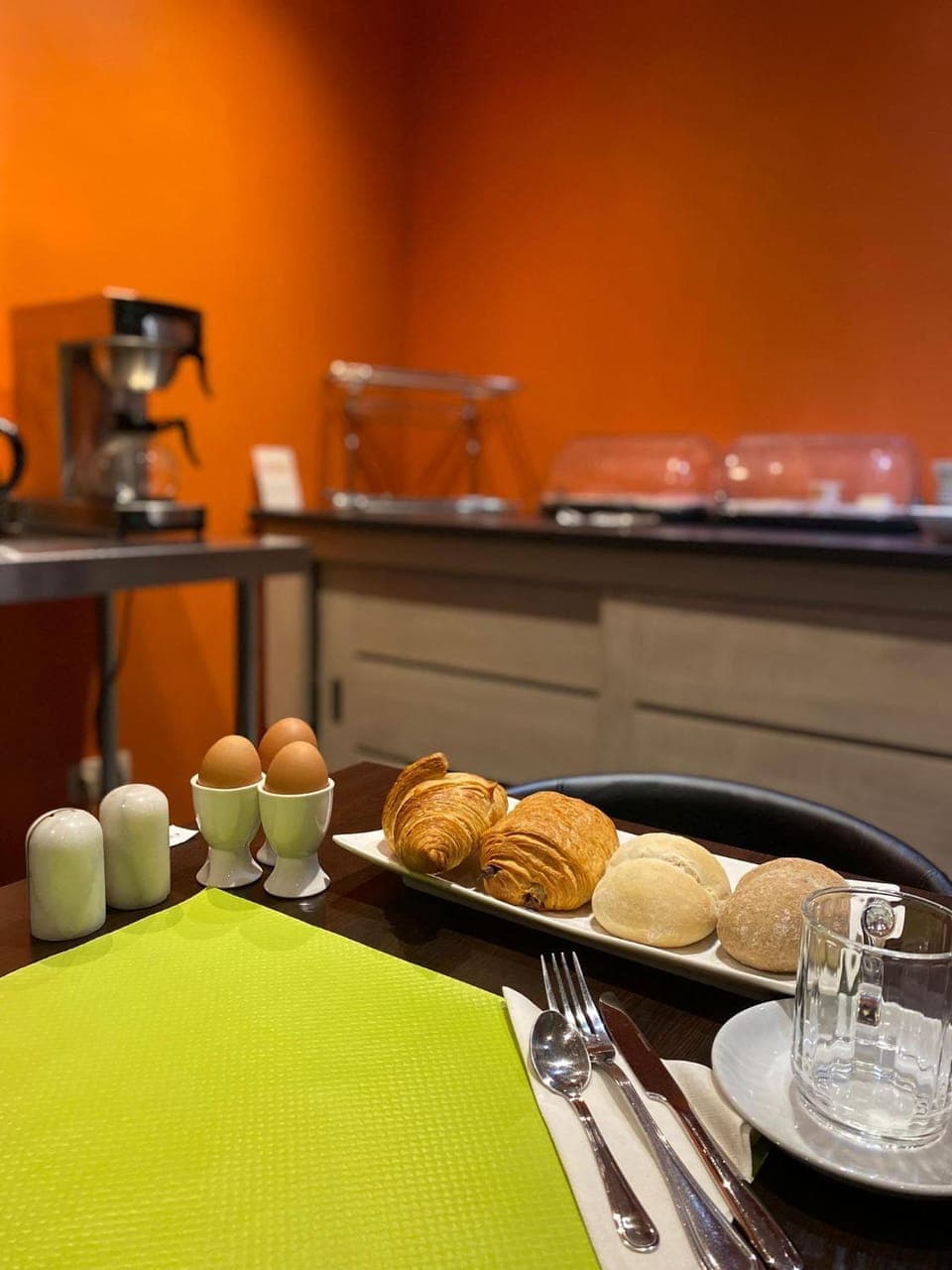 Breakfast, Continental breakfast