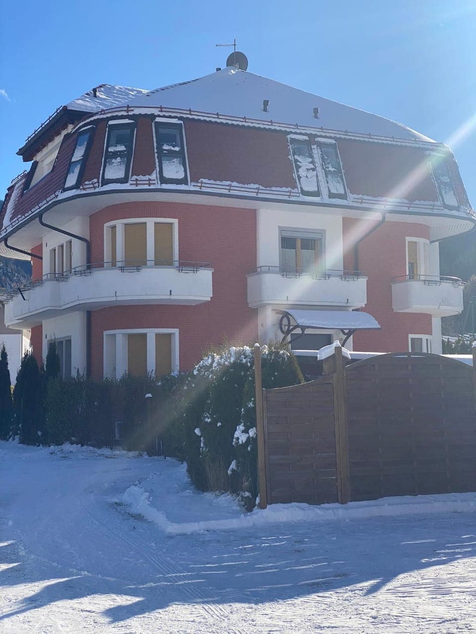 Property building, Winter