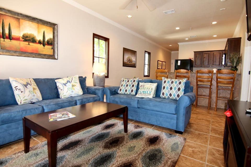 Living room, Seating area