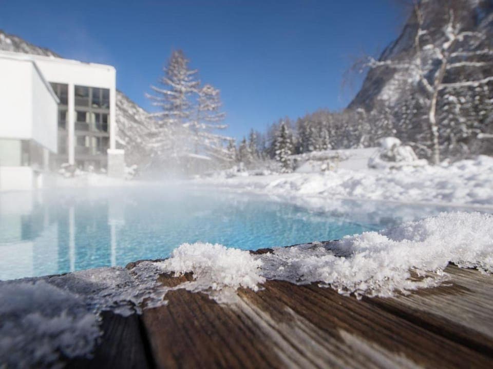 Winter, Pool view, Swimming pool
