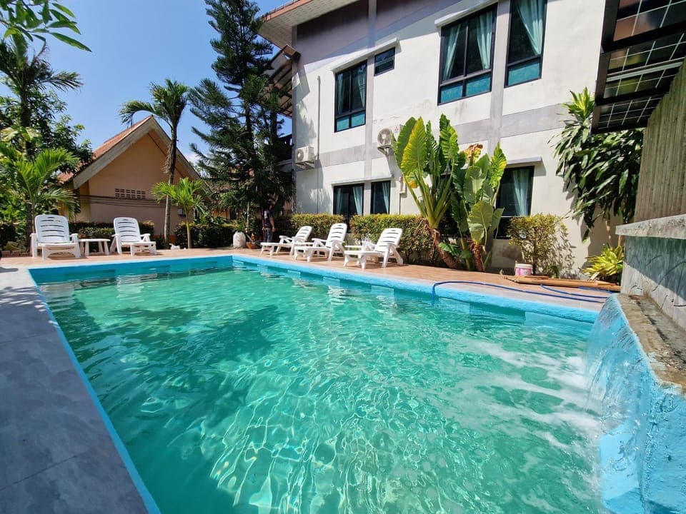 Pool view, Swimming pool