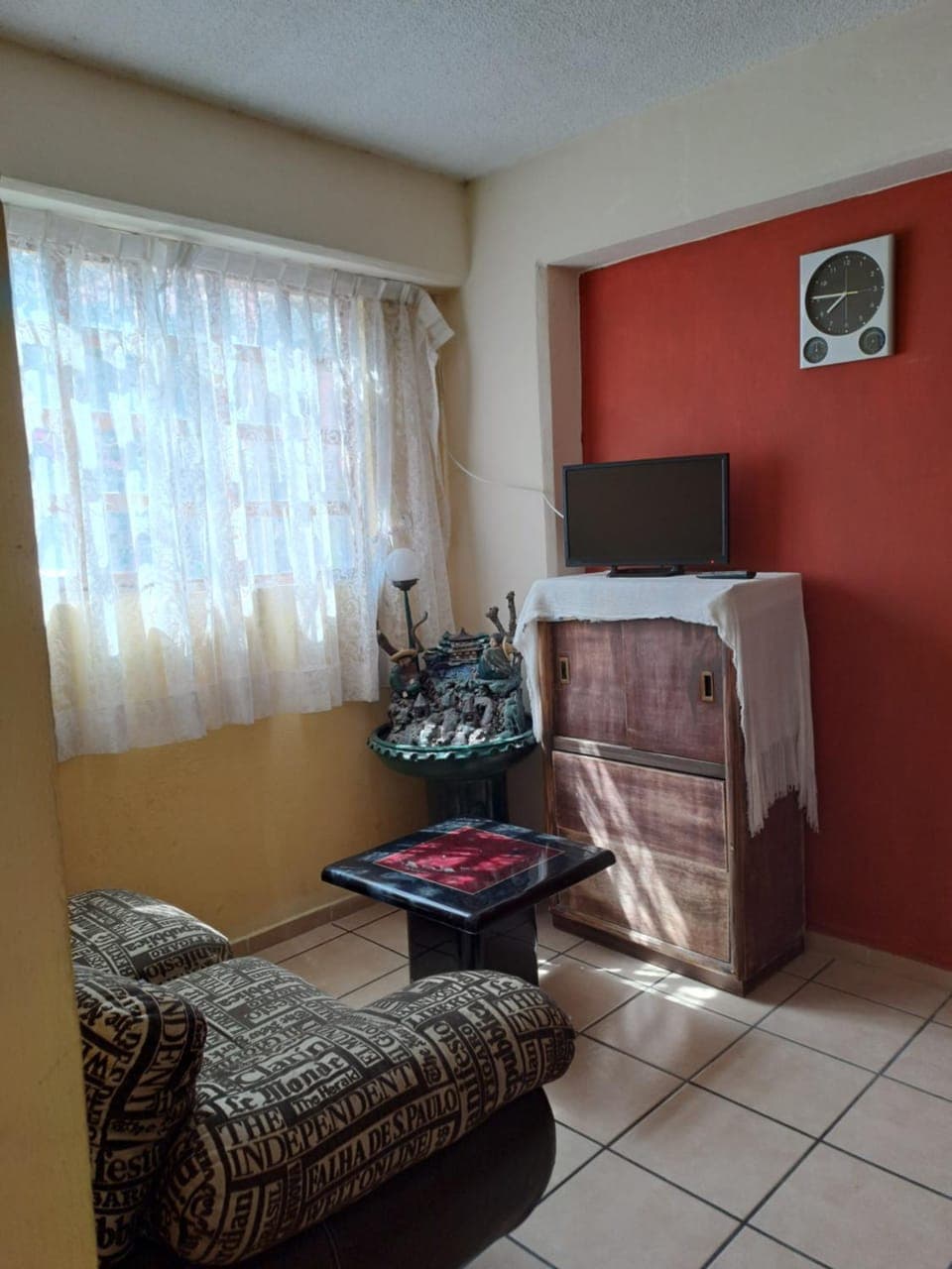 TV and multimedia, Living room, Seating area