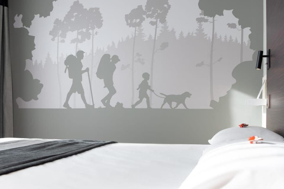 Bed, Decorative detail, Bedroom