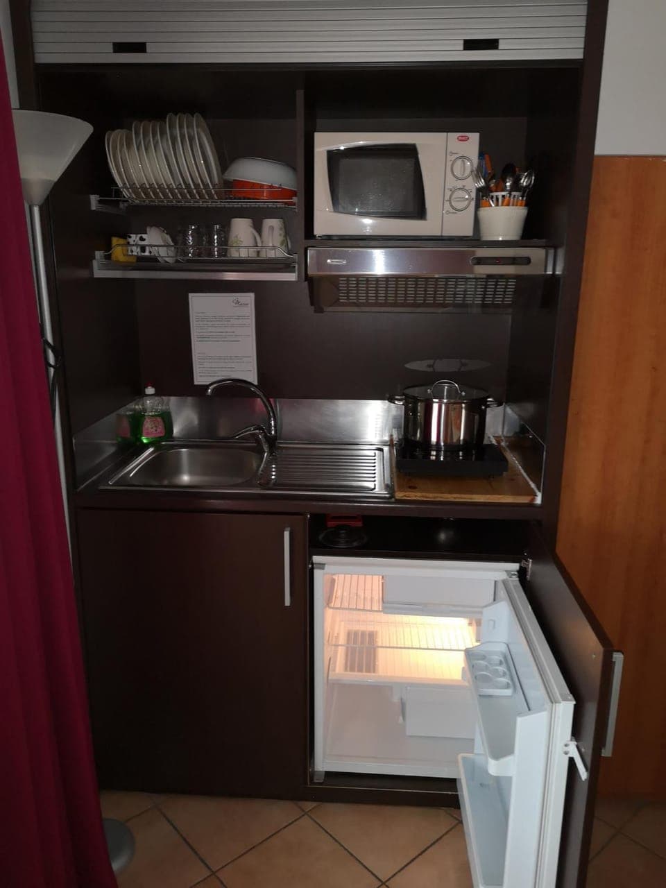 Kitchen or kitchenette