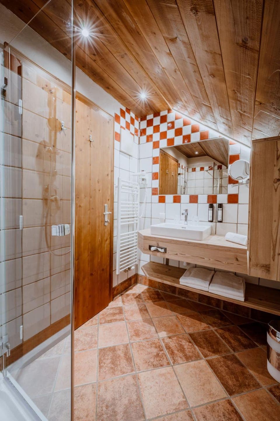 Shower, Bathroom, towels