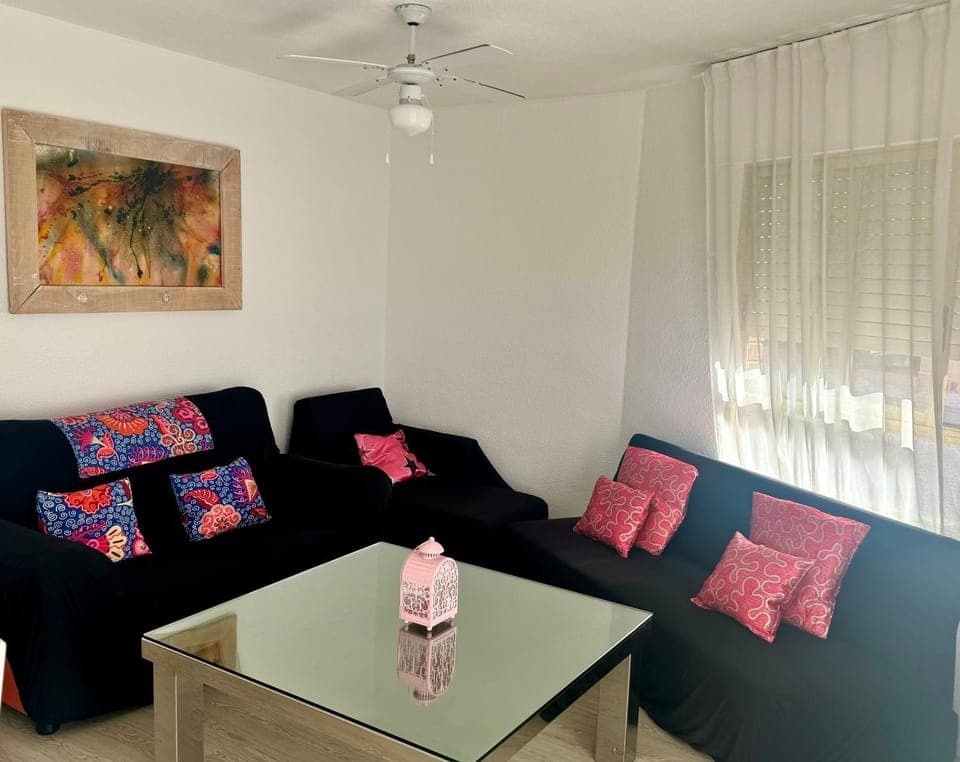 Communal lounge/ TV room, Living room