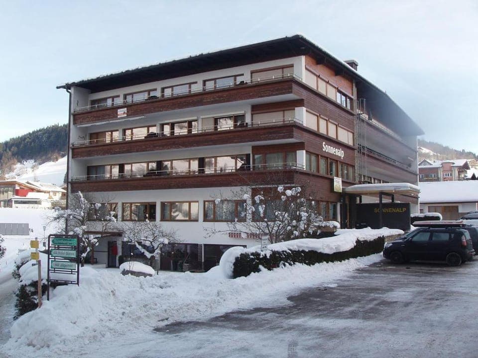 Property building, Winter