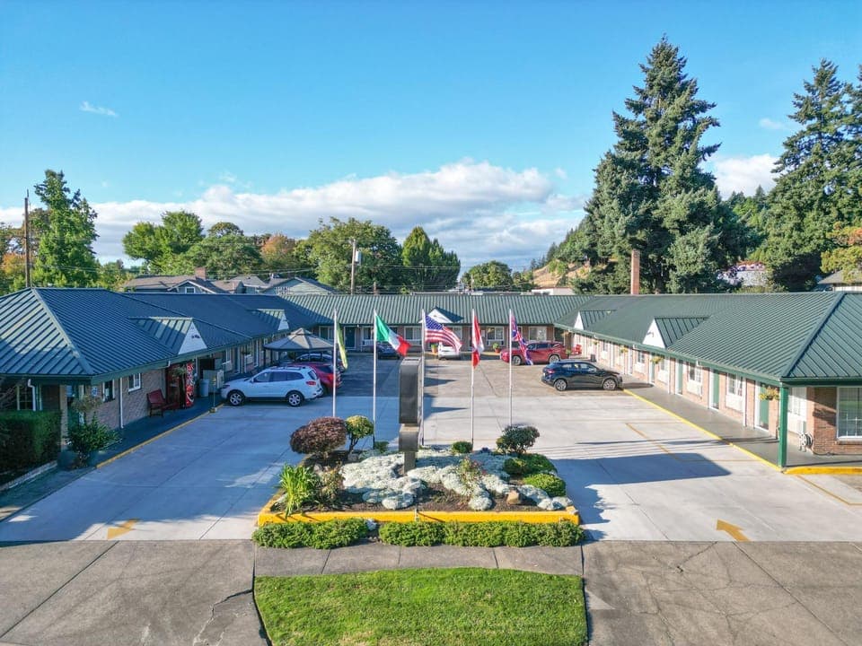 Property building, Street view